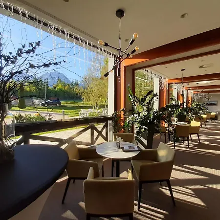 Rodinny Hubert High Tatras Hotel 4*