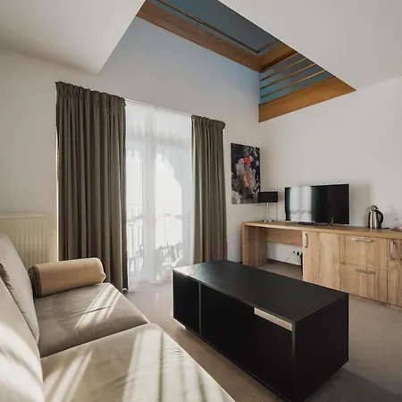 Hotel Rodinný Hubert High Tatras 4*