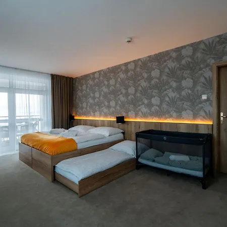 Rodinny Hubert High Tatras Отель 4*