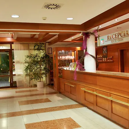 Hotel Rodinny Hubert High Tatras Wysokie Tatry