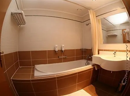 Hotel Rodinny Hubert High Tatras Wysokie Tatry