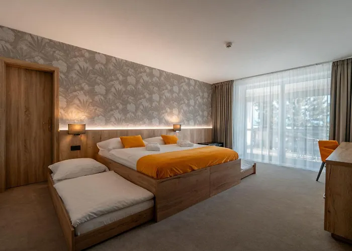 מלון Rodinny Hubert High Tatras 4*